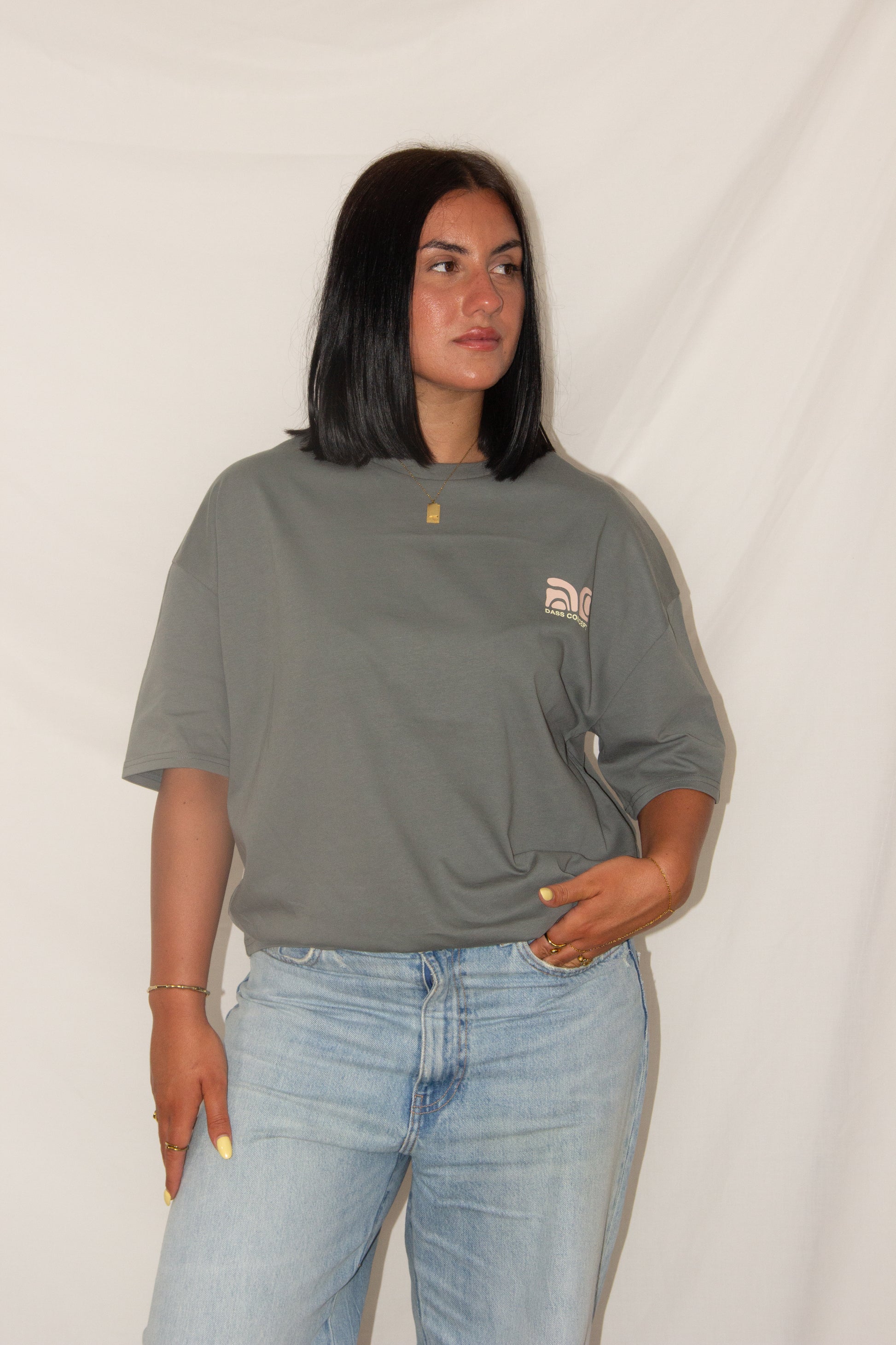 STRAWBERRIES T-SHIRT GREY