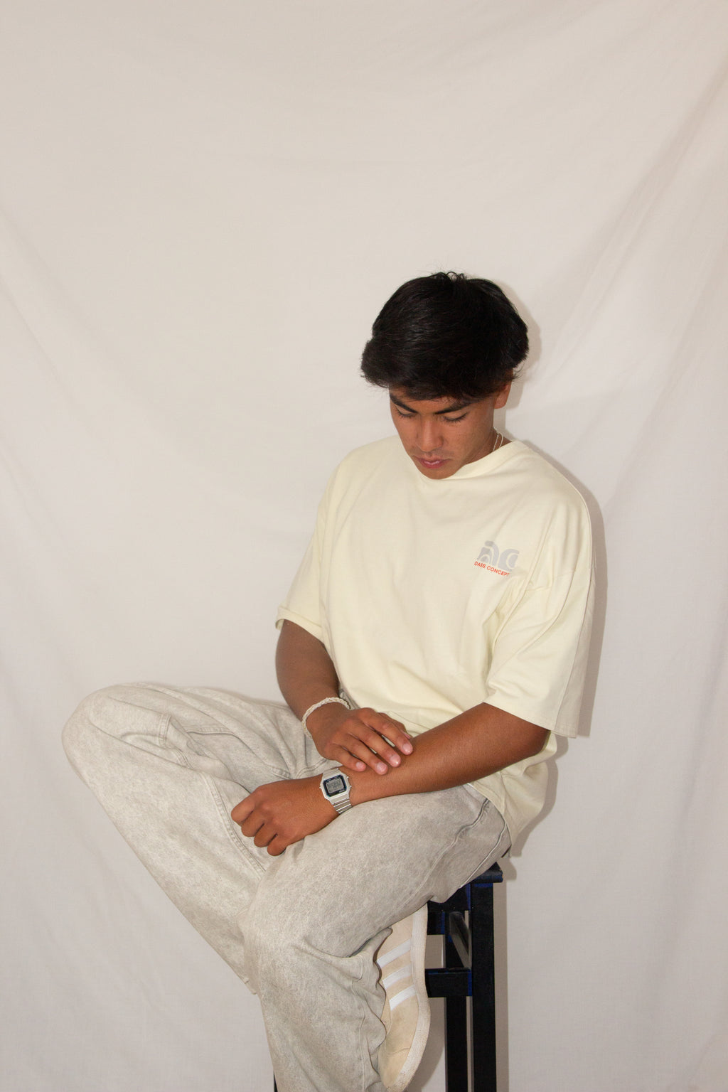 STRAWBERRIES T-SHIRT BEIGE